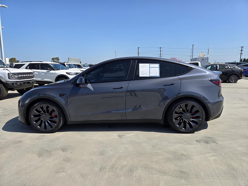 Used 2023 Tesla Model Y Performance AWD/4WD image 7