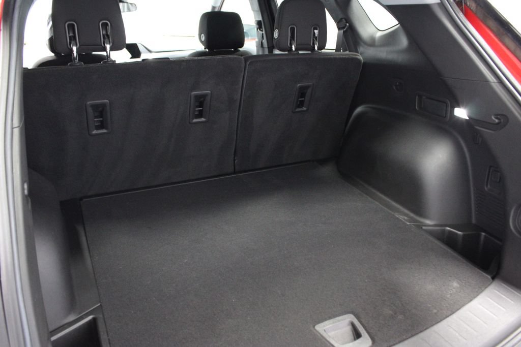 Used 2021 Chevrolet Blazer LT FWD image 17
