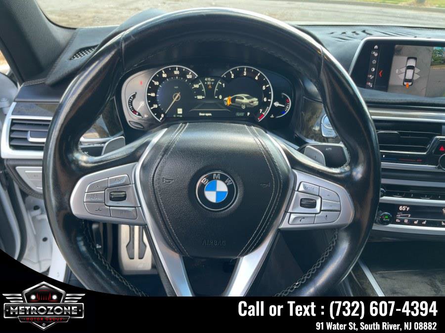 Used 2019 BMW 750i RWD image 28
