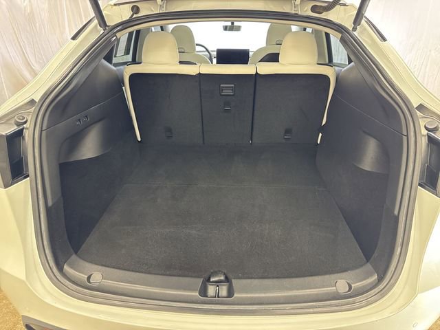 Used 2020 Tesla Model Y Long Range image 30