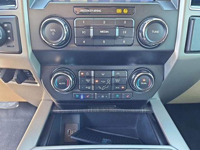Used 2021 Ford F250 Lariat w/ Chrome Package AWD/4WD image 28