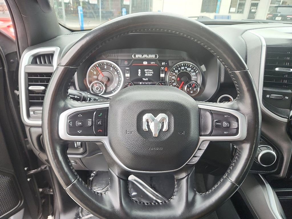 Used 2022 RAM 1500 Big Horn AWD/4WD image 15