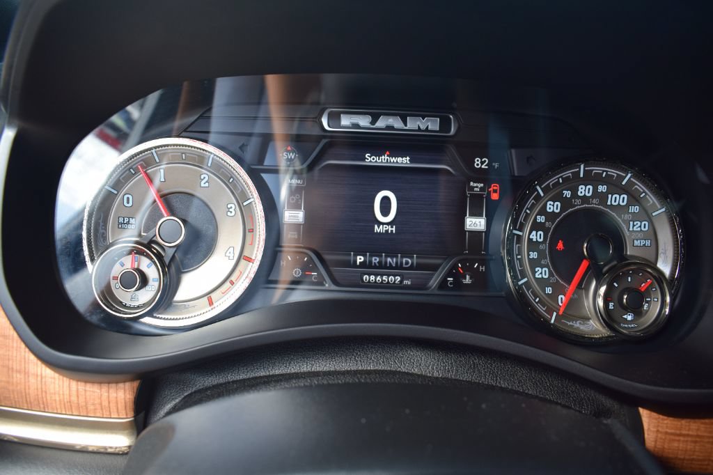 Used 2022 RAM 3500 Limited AWD/4WD image 20