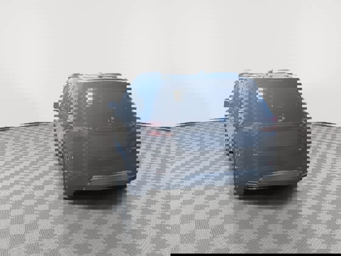 Used 2024 Honda Pilot Touring image 7