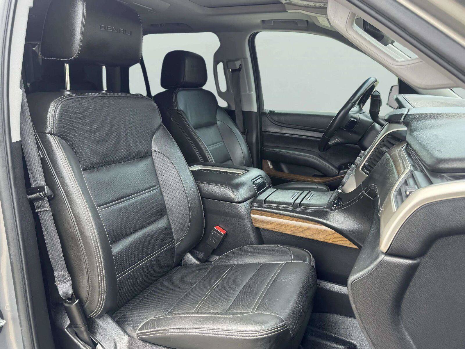 Used 2019 GMC Yukon Denali w/ Denali Ultimate Package AWD/4WD image 67