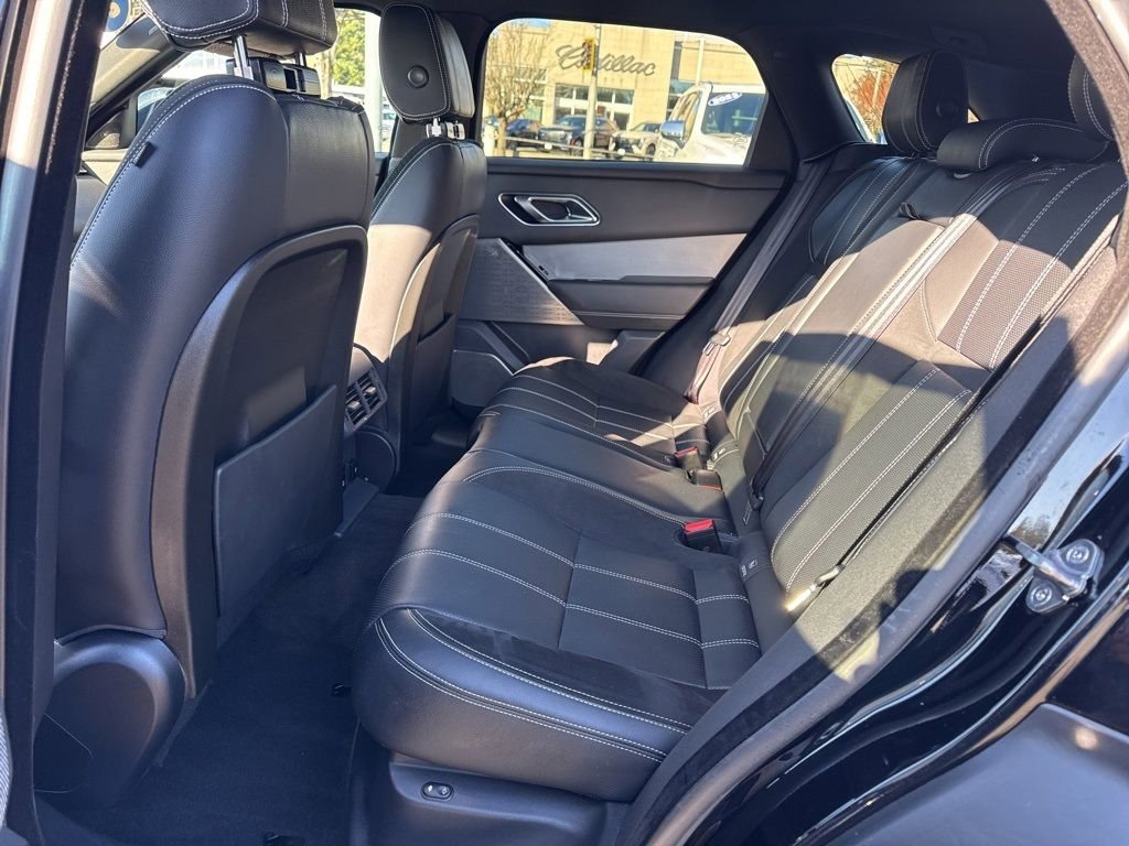 Used 2019 Land Rover Range Rover Velar R-Dynamic SE image 39
