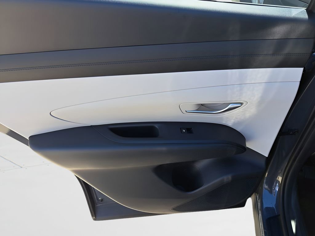 New 2026 Hyundai Tucson Blue SE AWD/4WD image 7