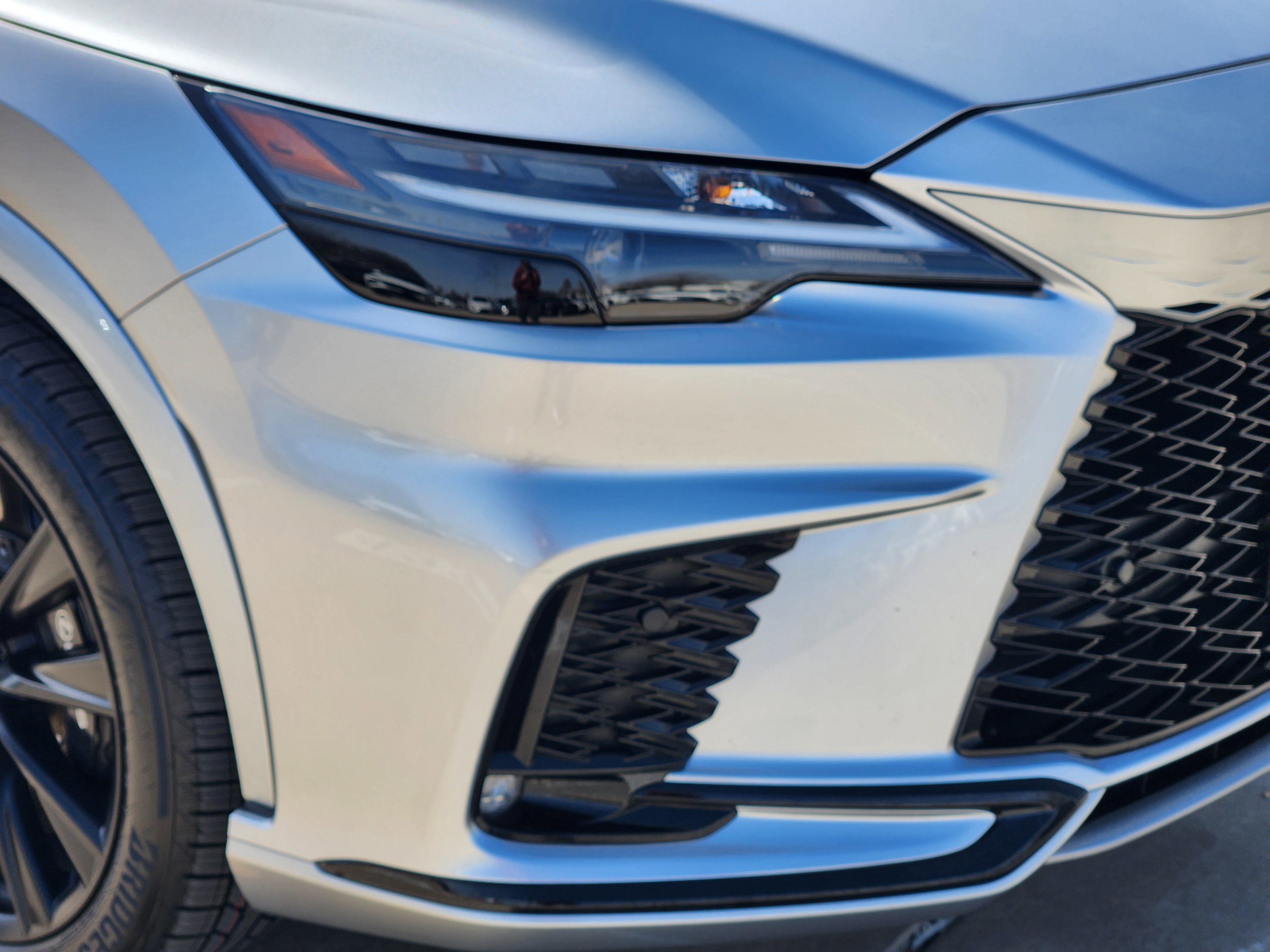 Used 2024 Lexus RX 500h F Sport w/ Accessory Package (K3) image 5