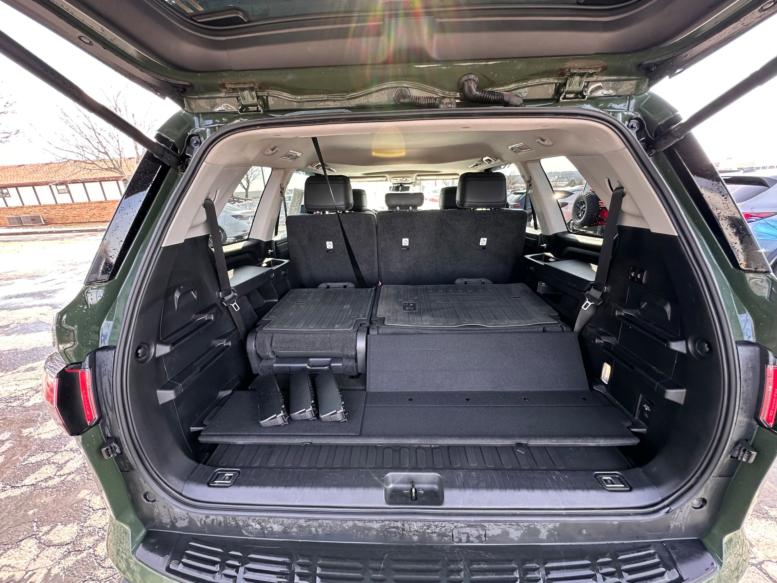 Used 2023 Toyota Sequoia SR5 w/ SR5 Premium Package image 11