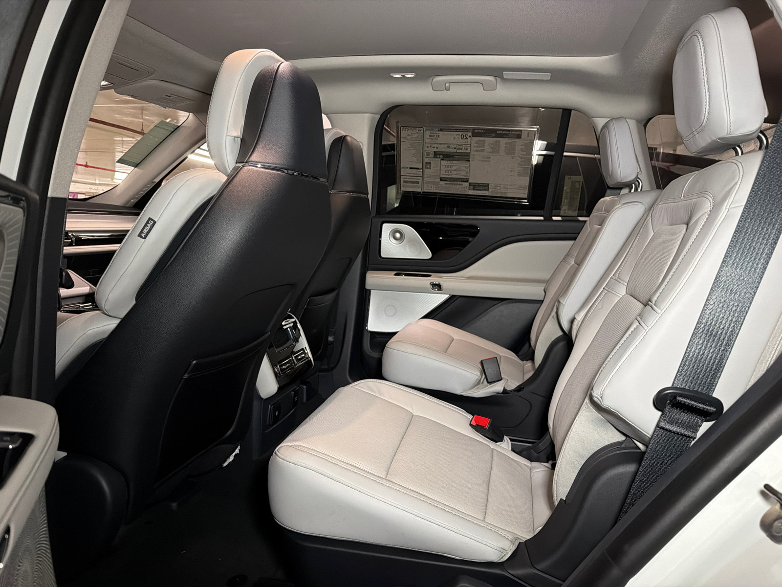 New 2027 Lincoln Aviator Reserve AWD/4WD image 34