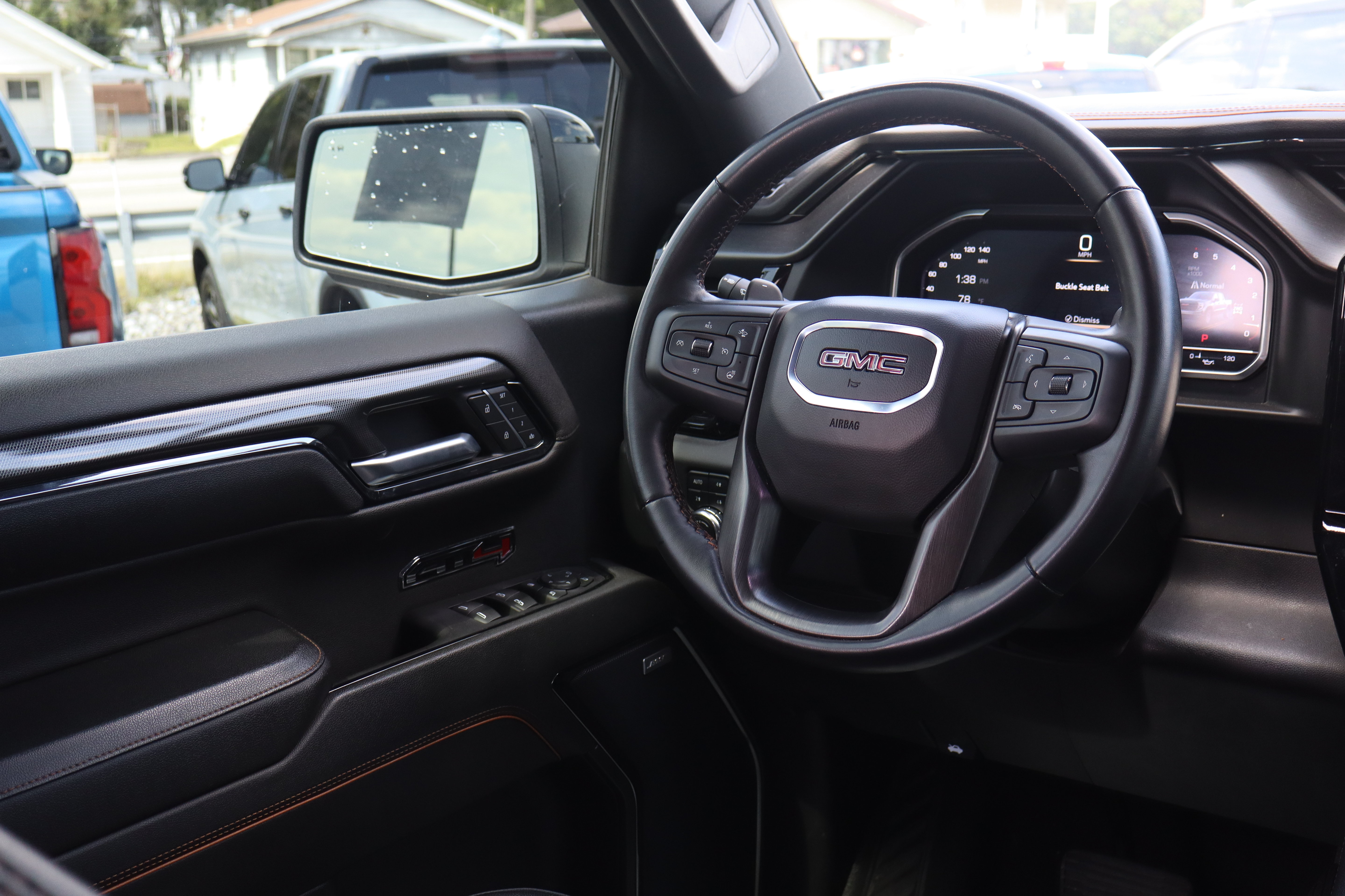 Used 2024 GMC Sierra 1500 AT4 w/ AT4 Carbonpro Edition AWD/4WD image 15
