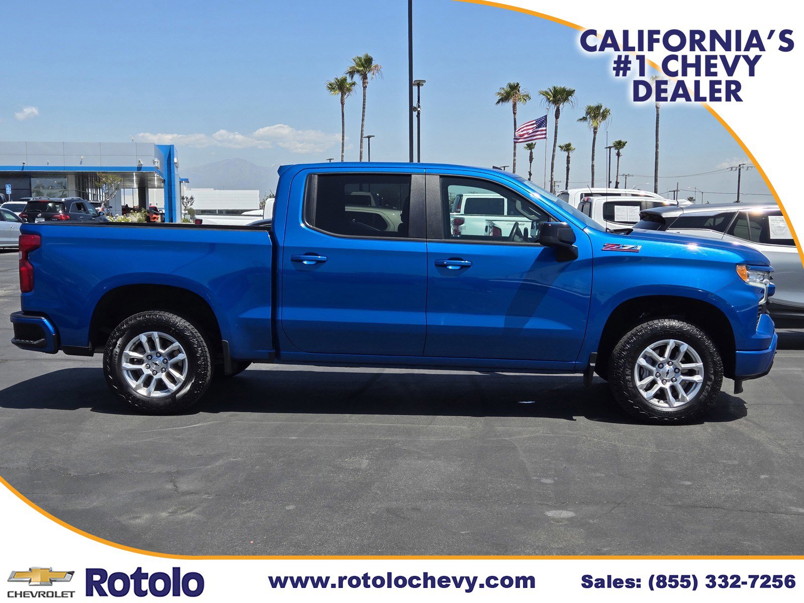 Used 2023 Chevrolet Silverado 1500 RST w/ Z71 Off-Road Package AWD/4WD image 8
