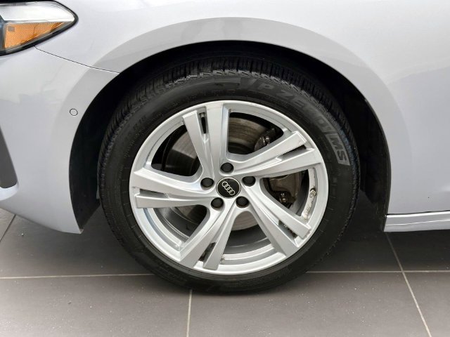 Used 2025 Audi A5 Premium w/ Convenience Package AWD/4WD image 8
