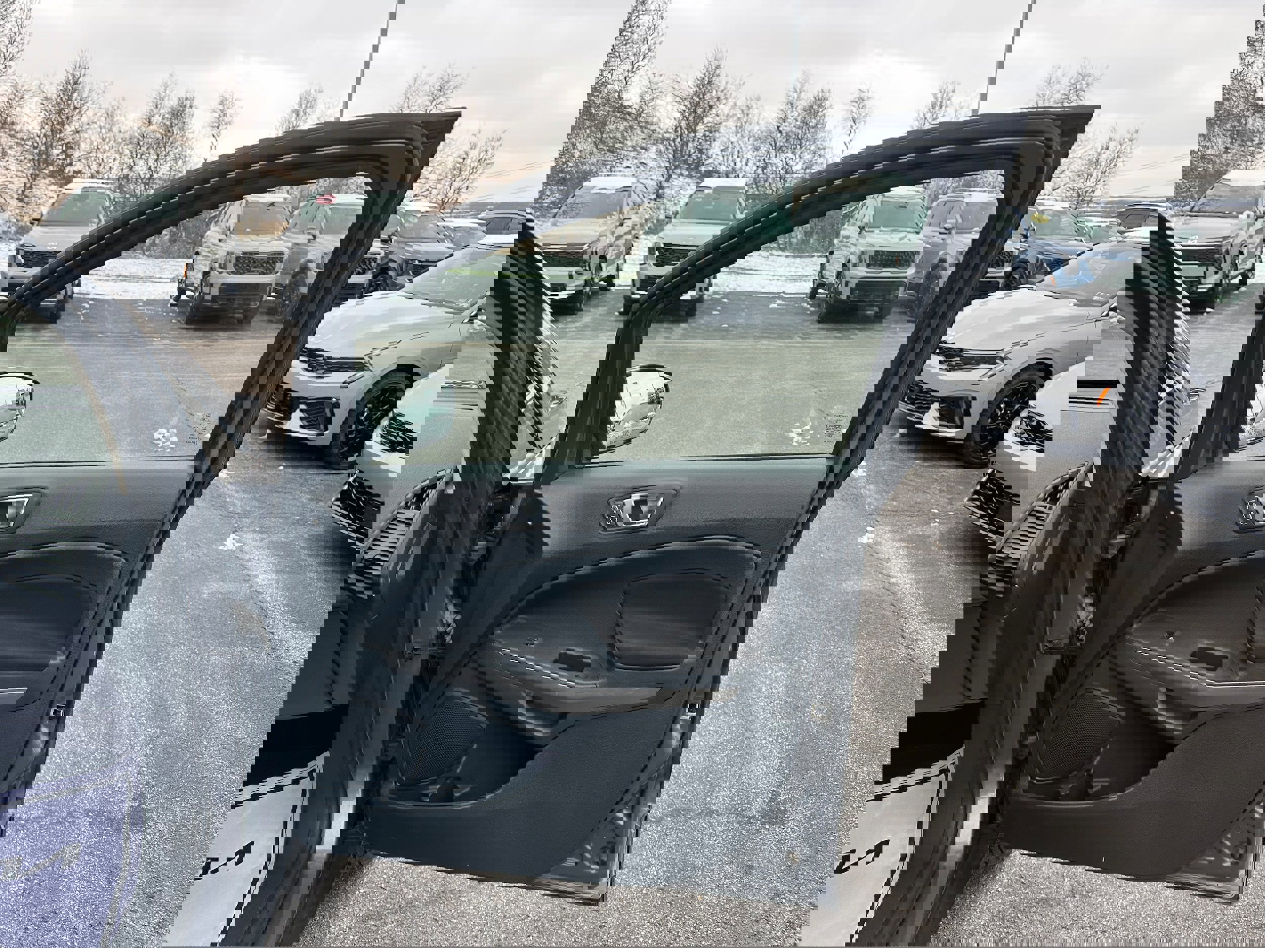 Used 2018 Ford EcoSport SE image 24