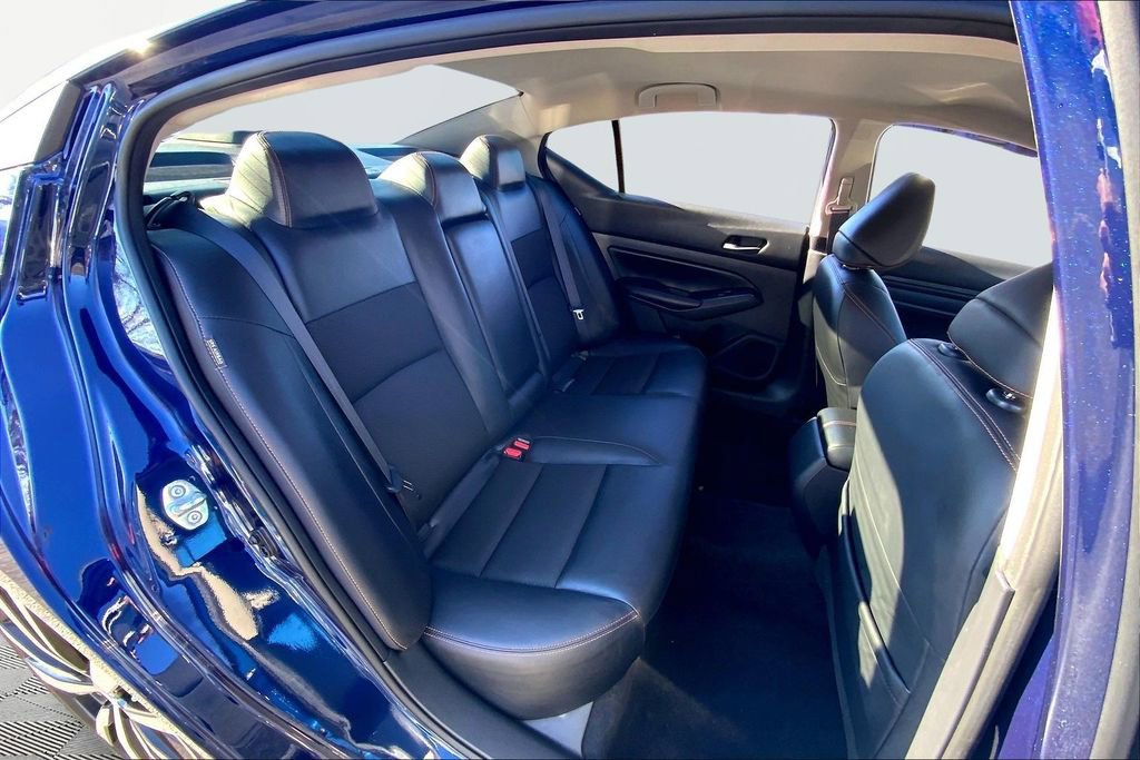 Used 2022 Nissan Altima 2.5 SR image 17