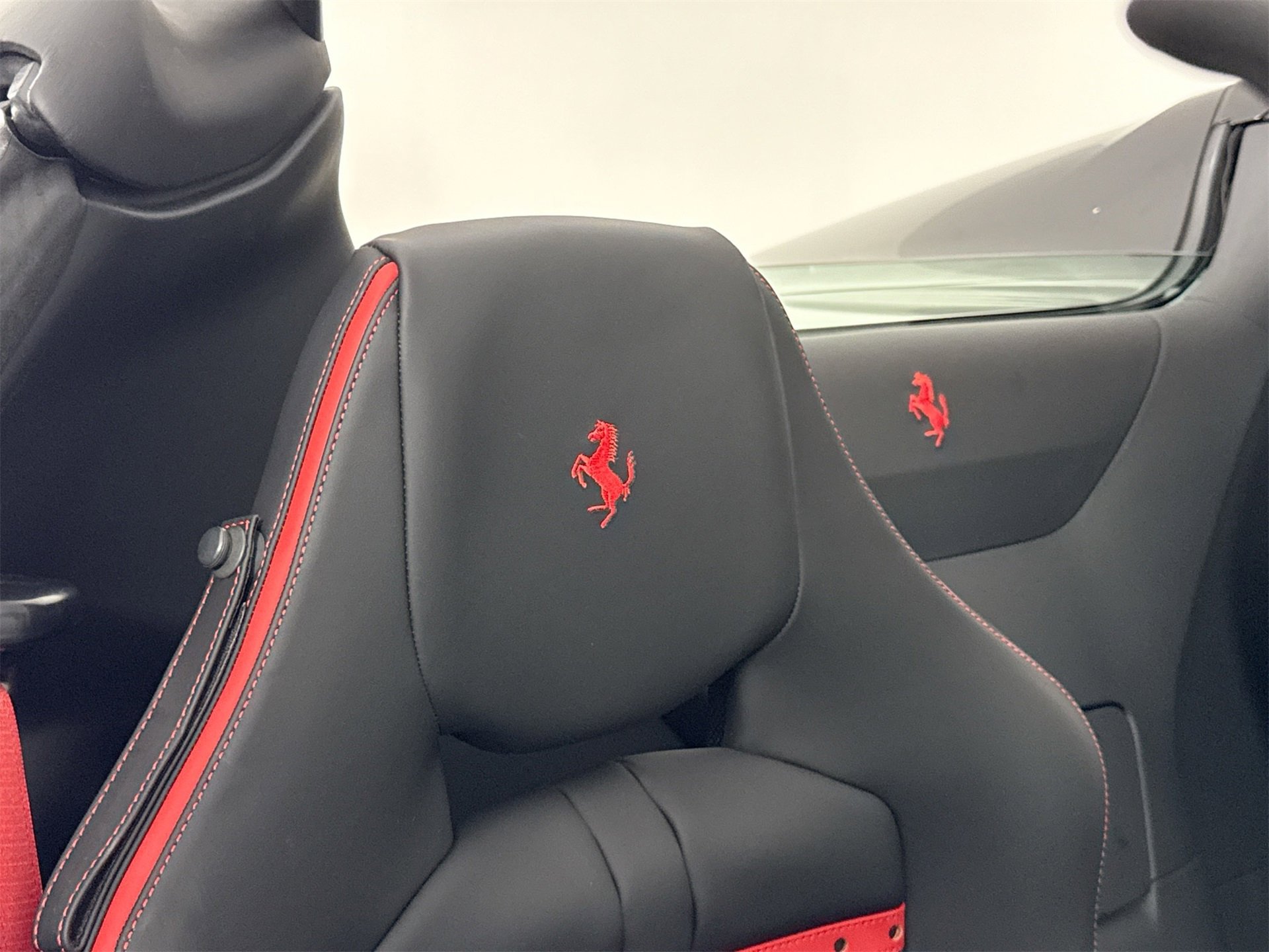 Certified 2023 Ferrari 812 GTS image 23