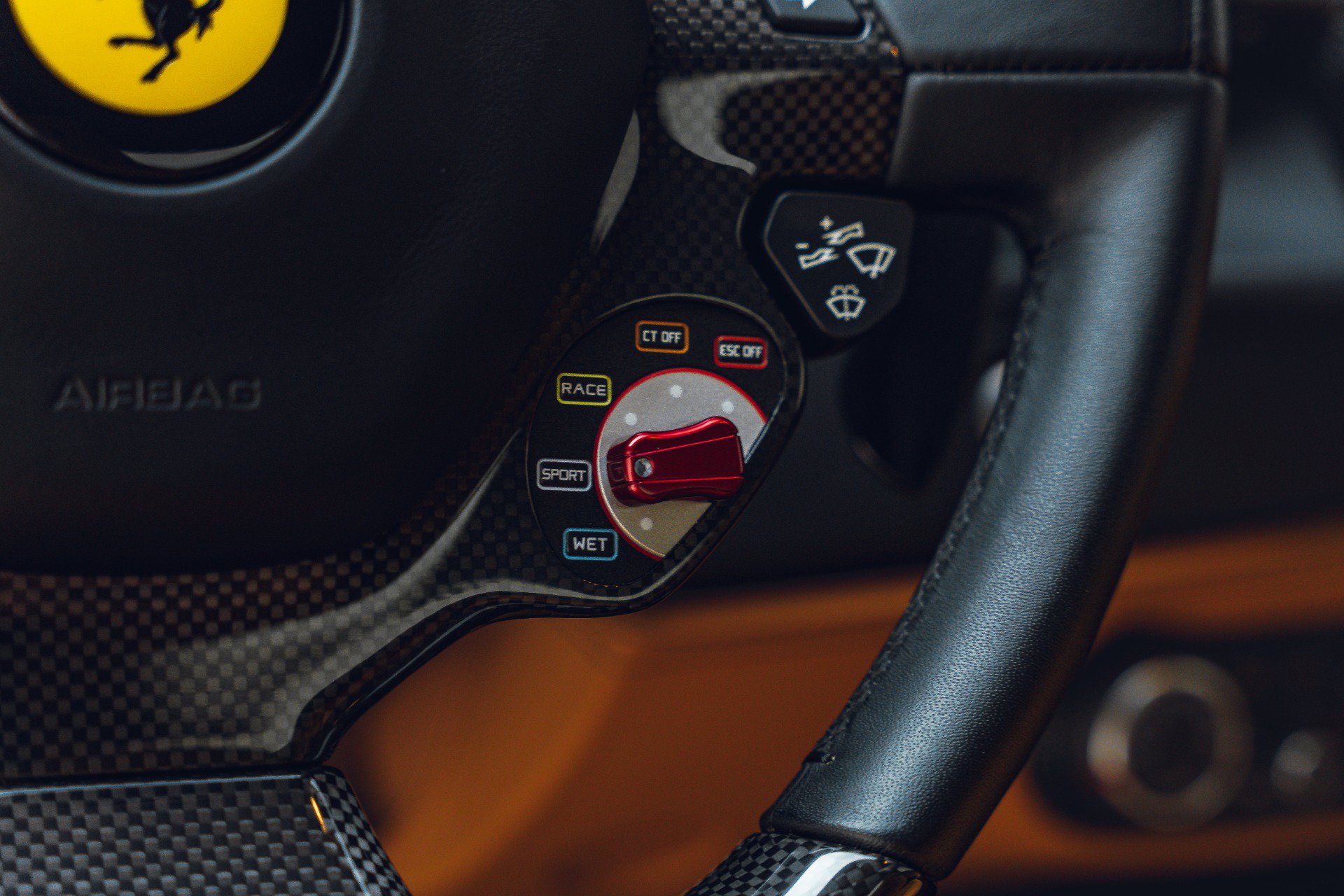 Used 2017 Ferrari 488 GTB RWD image 50