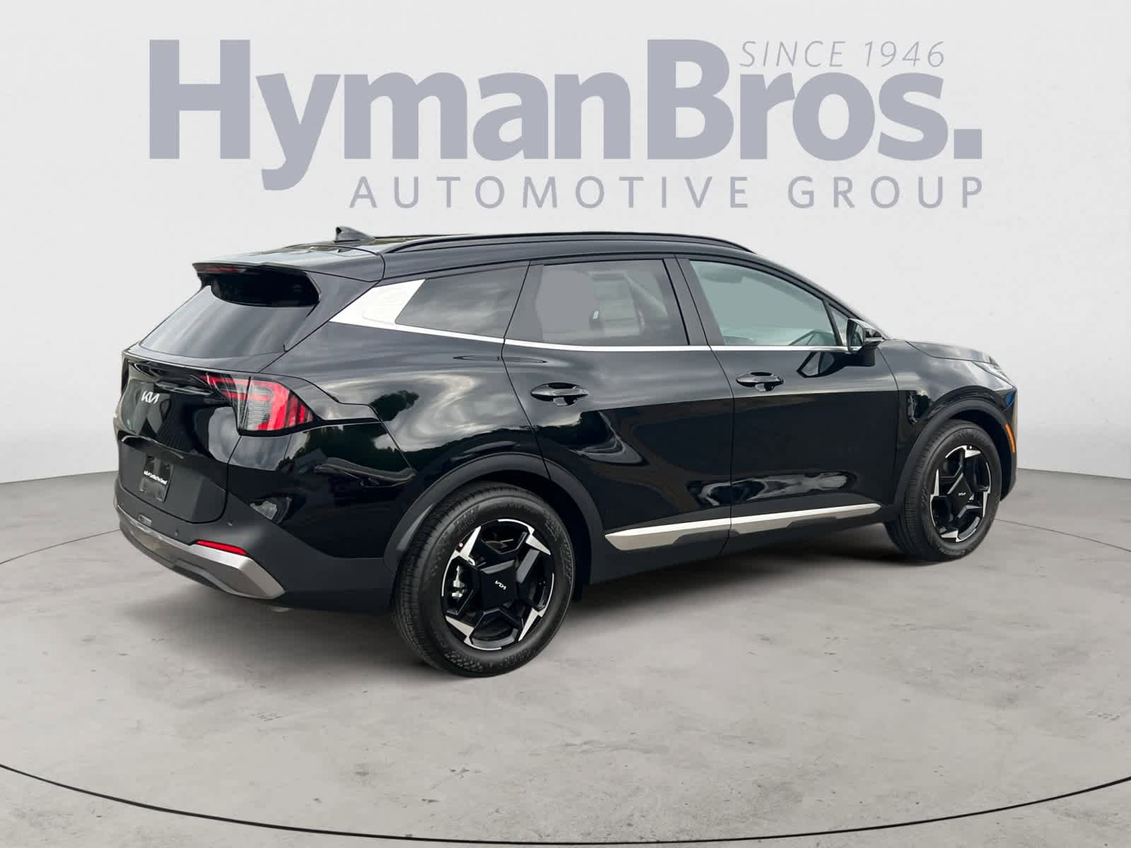 Certified 2026 Kia Sportage EX w/ EX Panorama Roof Package FWD image 3