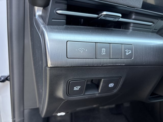 Used 2026 Hyundai Kona Limited image 21