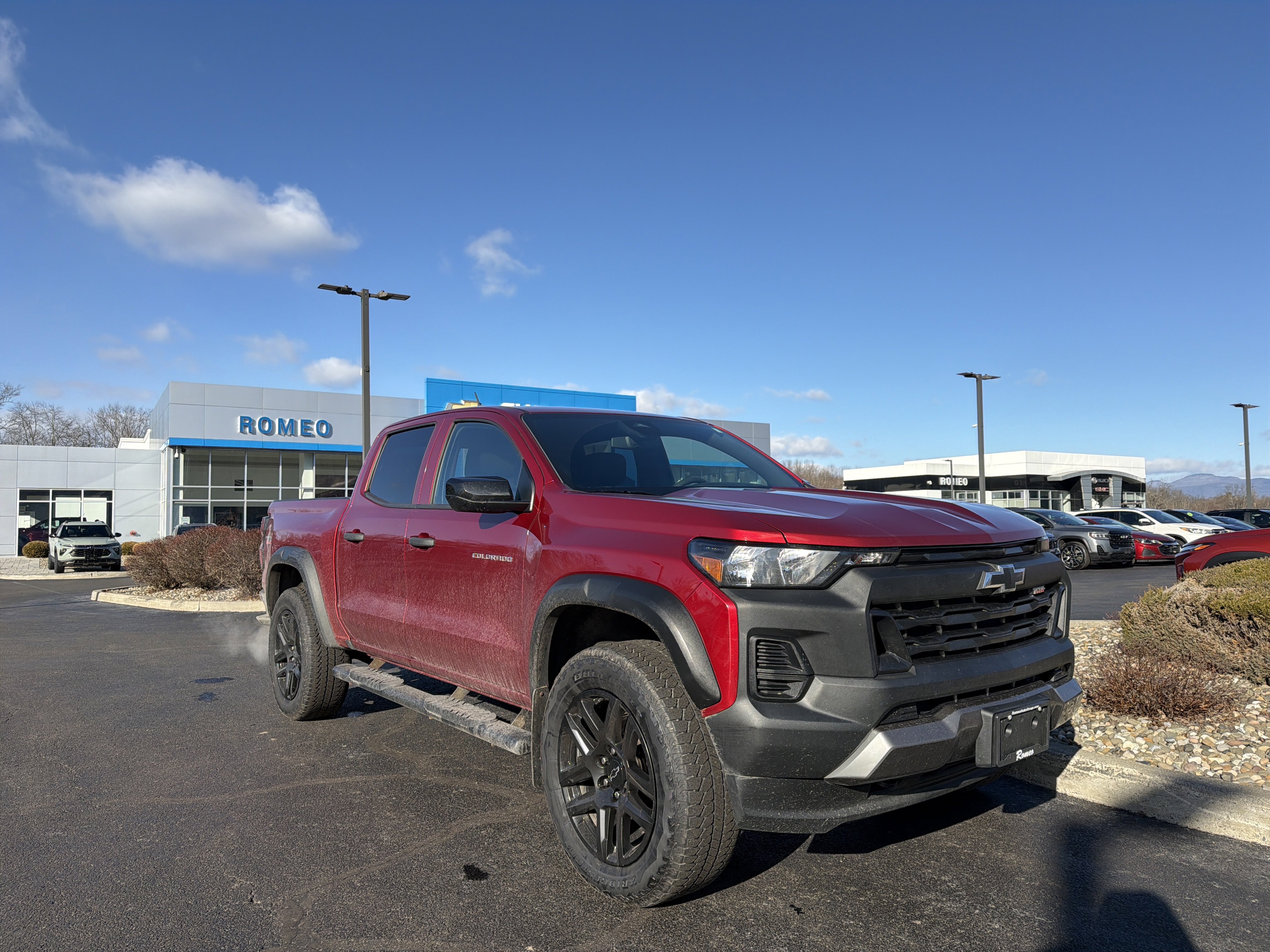 Certified 2024 Chevrolet Colorado Trail Boss w/ Safety Package image 3