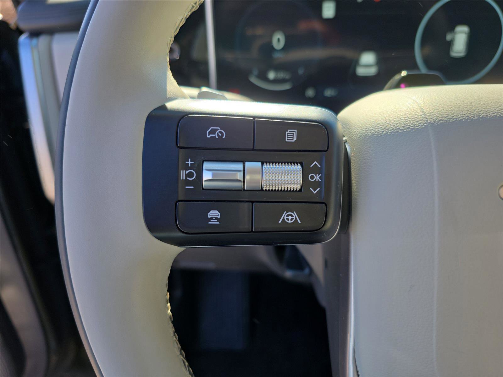 Certified 2025 Hyundai Santa Fe Calligraphy image 22