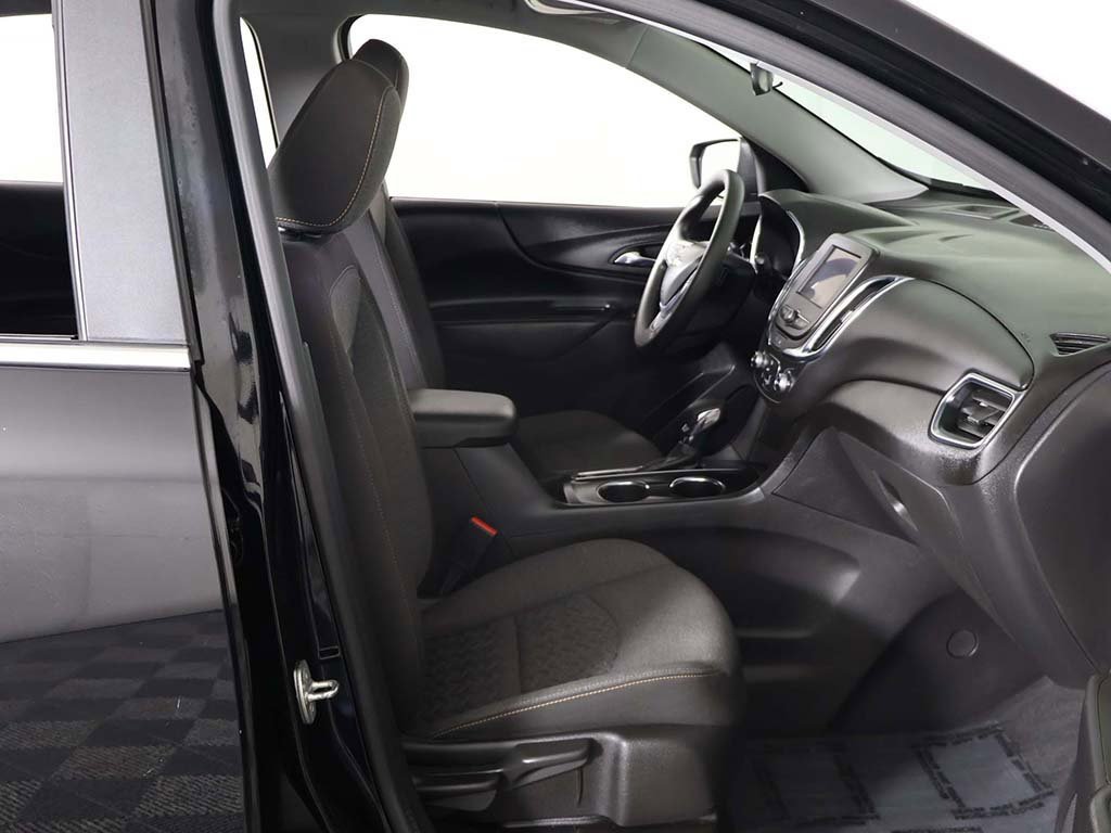 Used 2023 Chevrolet Equinox LT image 22