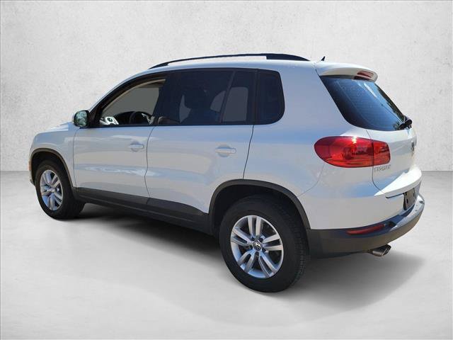 Used 2016 Volkswagen Tiguan S FWD image 8