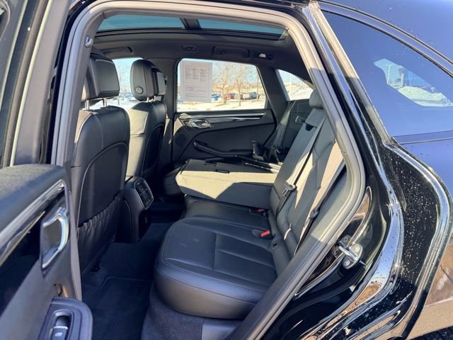 Used 2022 Porsche Macan S image 8