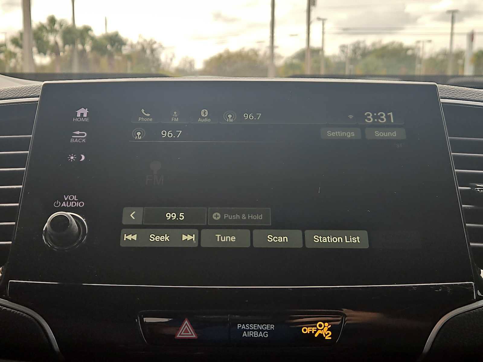 Used 2025 Honda Passport EX-L image 12