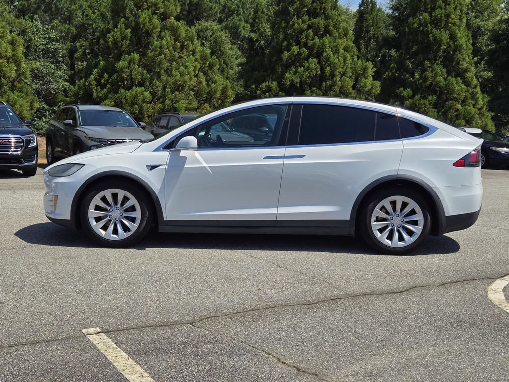 Used 2017 Tesla Model X 75D AWD/4WD image 13