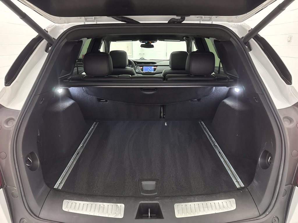 Used 2023 Cadillac XT5 Premium Luxury AWD/4WD image 6