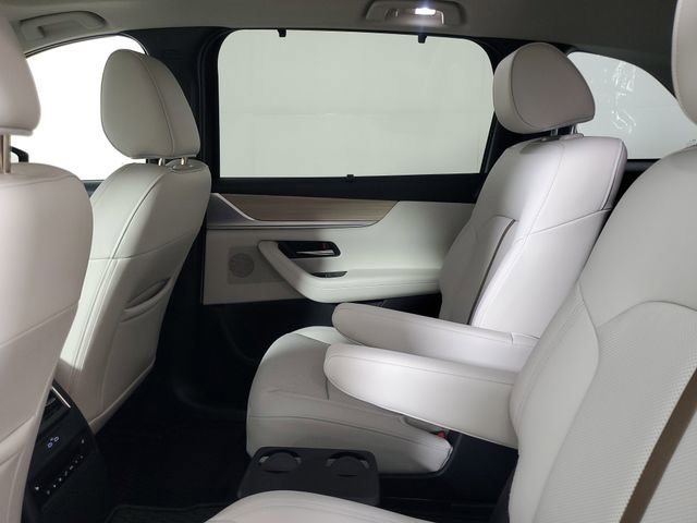 Certified 2025 MAZDA CX-90 3.3 Turbo w/ Premium Plus Pkg image 12