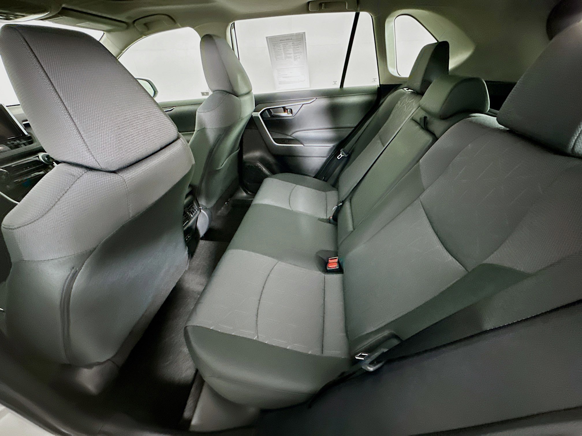 Used 2025 Toyota RAV4 XLE w/ Convenience Package image 29