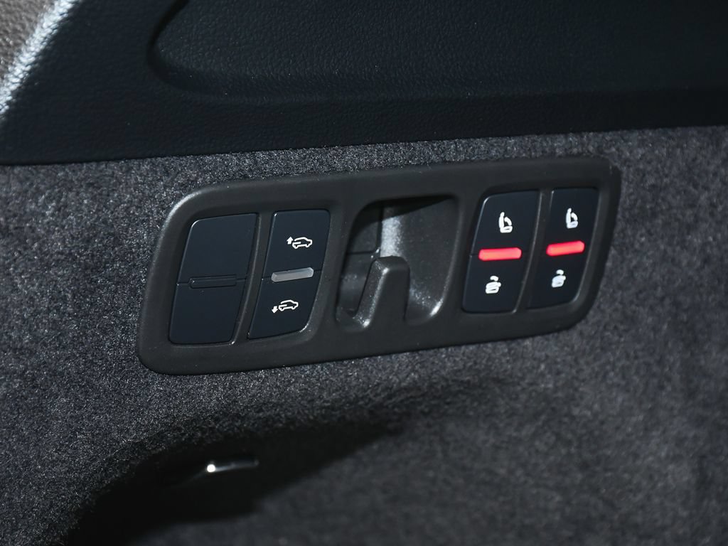 Used 2024 Audi SQ7 Prestige w/ Prestige Package AWD/4WD image 76