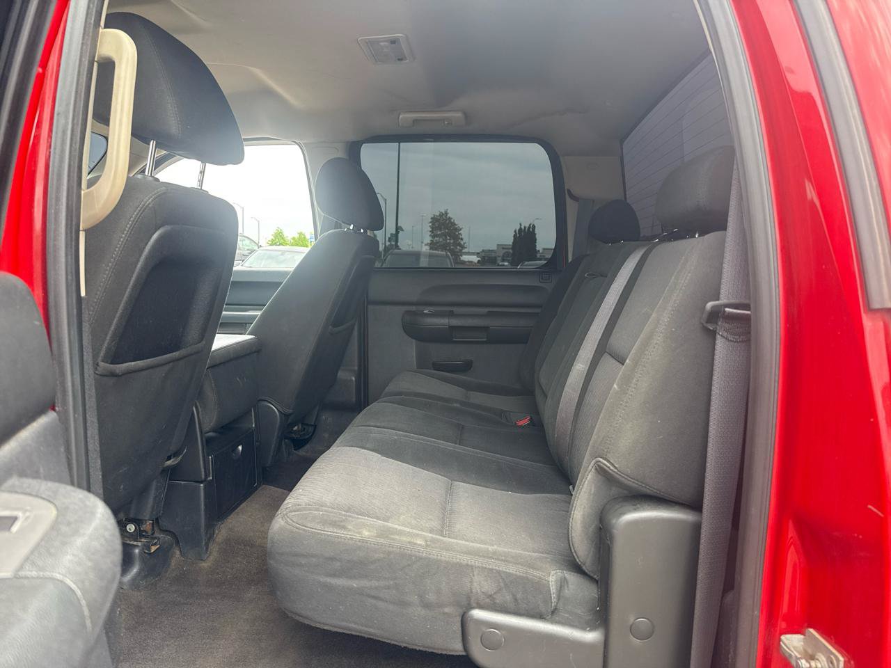 Used 2013 Chevrolet Silverado 2500 LT w/ Interior Plus Package AWD/4WD image 12