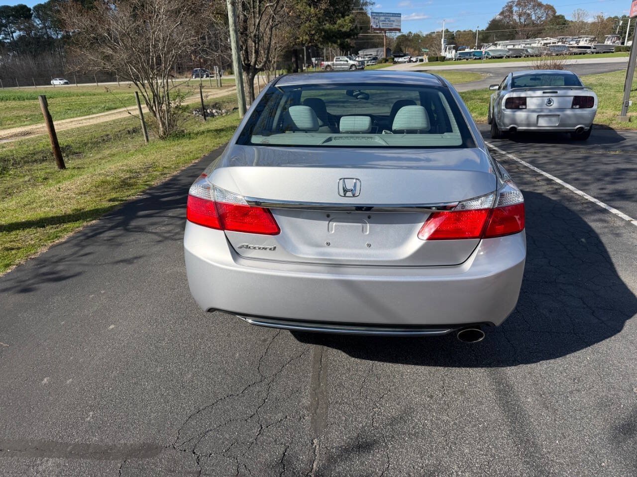 Used 2013 Honda Accord LX image 6