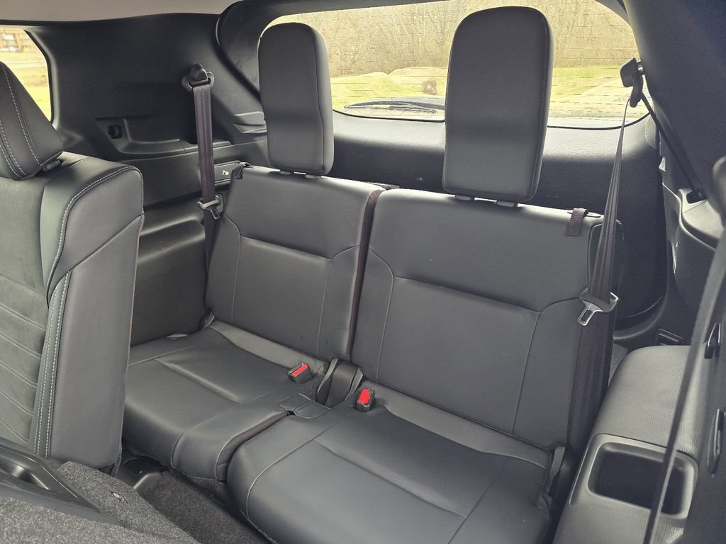 Used 2024 Mitsubishi Outlander SE image 10