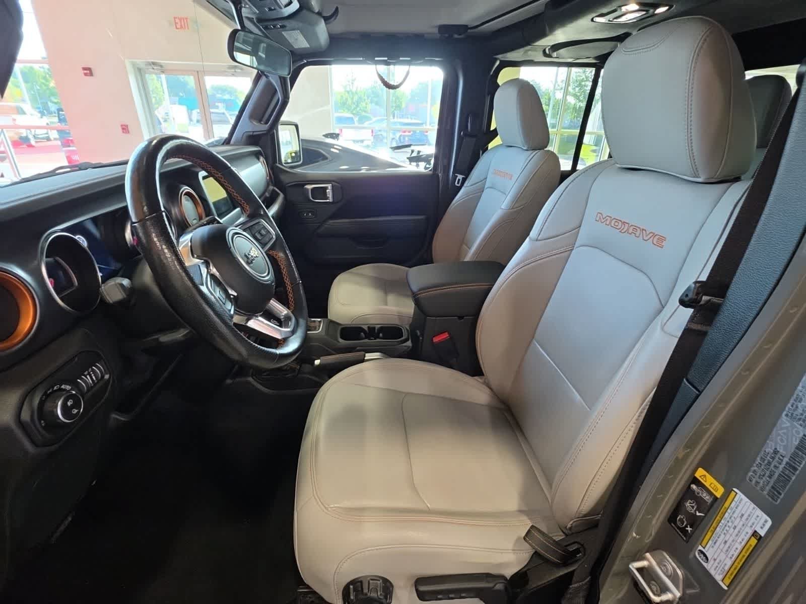 Used 2021 Jeep Gladiator Mojave w/ Dual Top Group AWD/4WD image 18