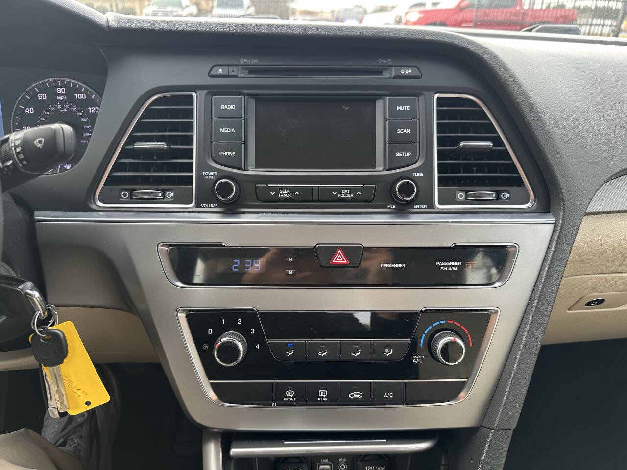 Used 2015 Hyundai Sonata SE w/ Option Group 09 FWD image 15