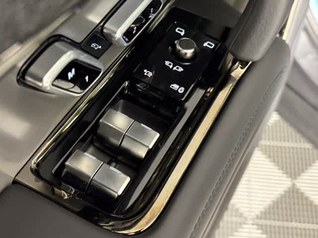 New 2027 Land Rover Range Rover Sport Dynamic SE AWD/4WD image 23
