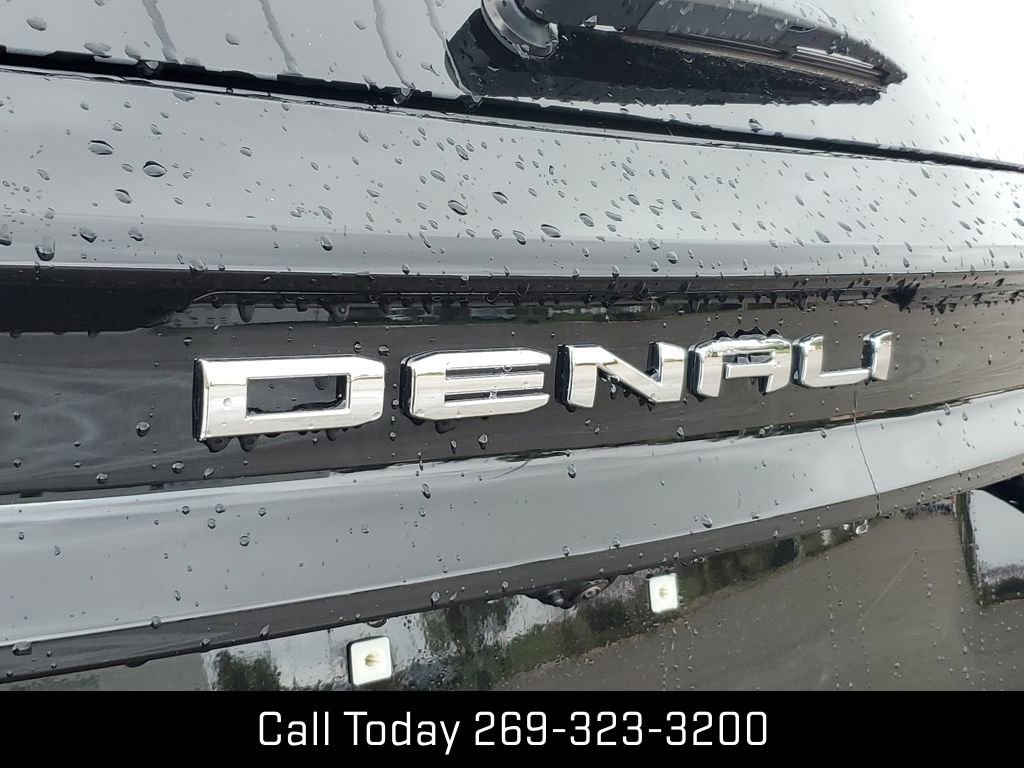 New 2026 GMC Acadia Denali Ultimate w/ LPO, Floor Liner Package image 28