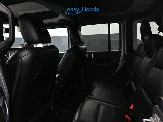 Used 2019 Jeep Wrangler Unlimited Sahara w/ Cold Weather Group image 16