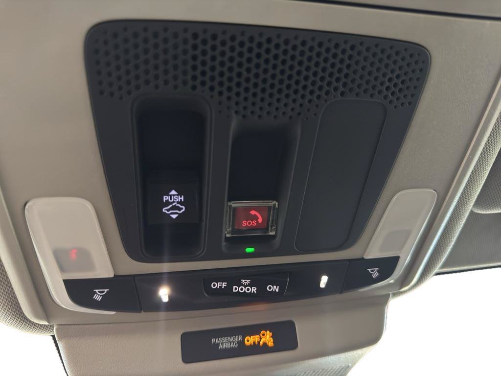 Used 2025 Honda Accord SE image 16