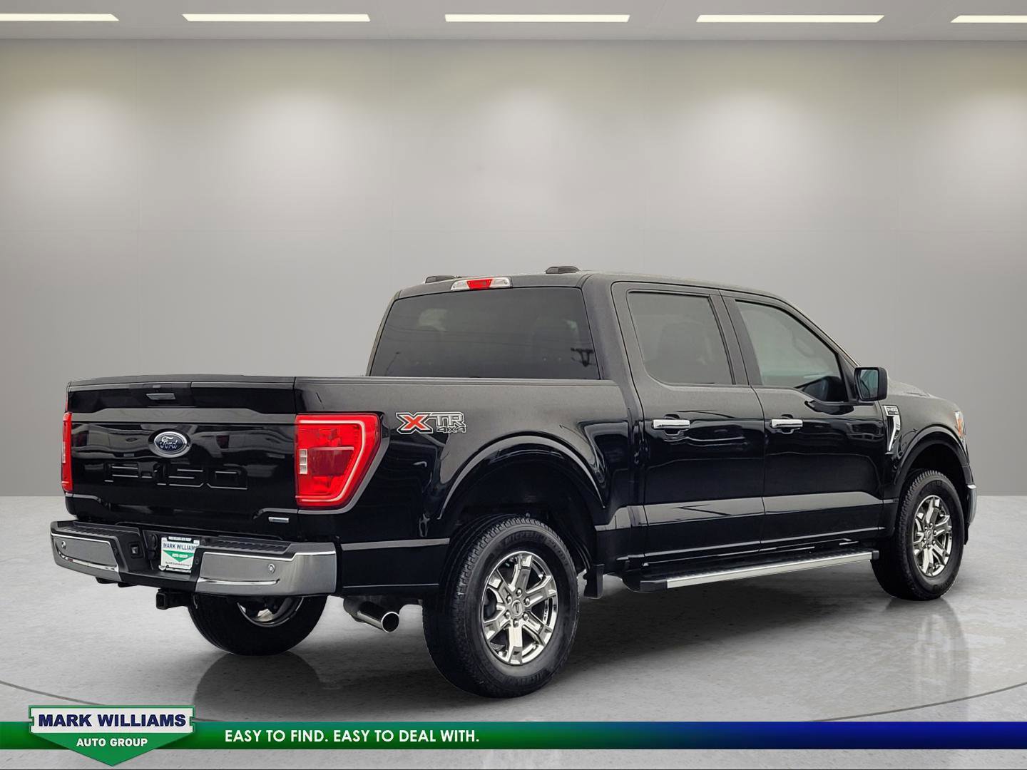 Used 2023 Ford F150 XLT w/ XTR Package image 4