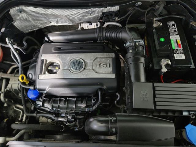 Used 2017 Volkswagen Tiguan Limited w/ Alloy Wheels Package image 29