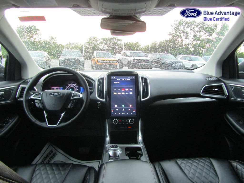 Certified 2024 Ford Edge Titanium AWD/4WD image 4