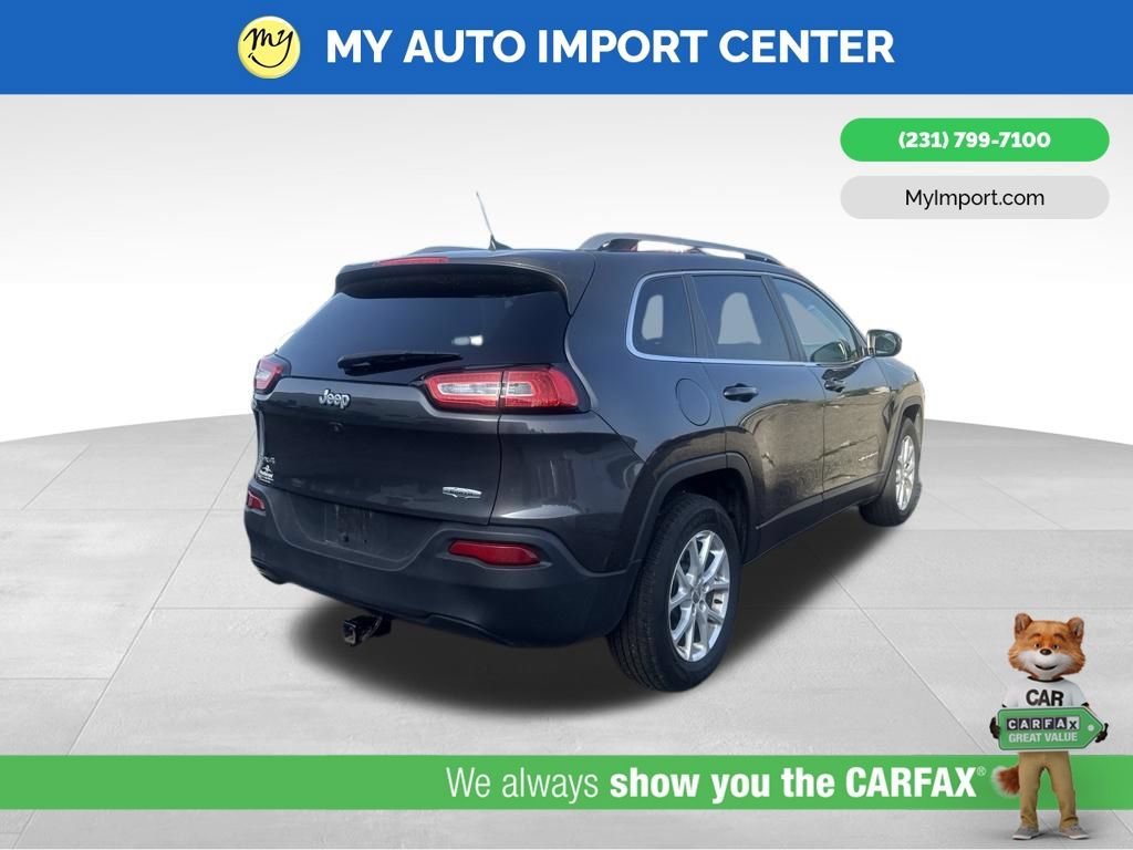 Used 2017 Jeep Cherokee Latitude w/ True North Edition AWD/4WD image 5