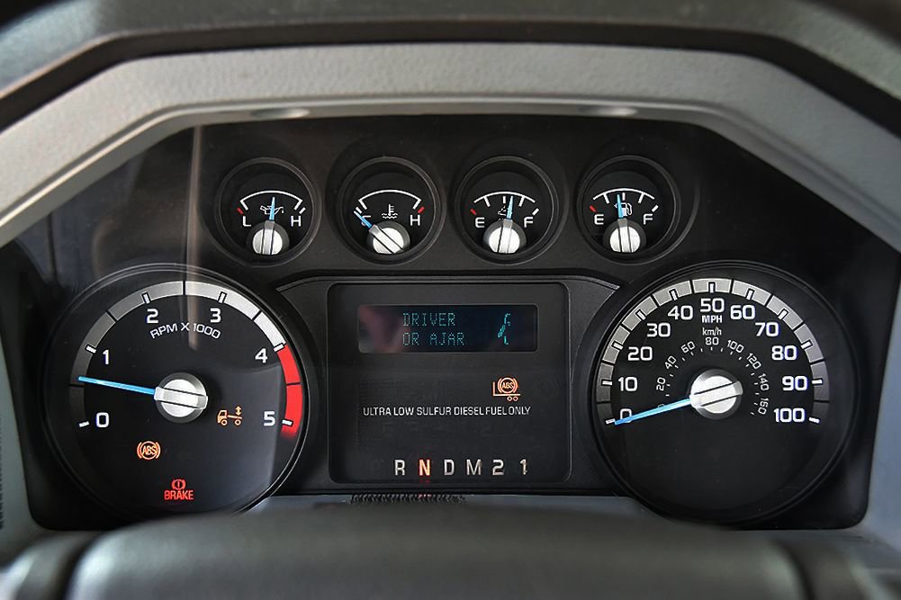 Used 2018 Ford F750 2WD Regular Cab Super Duty image 16
