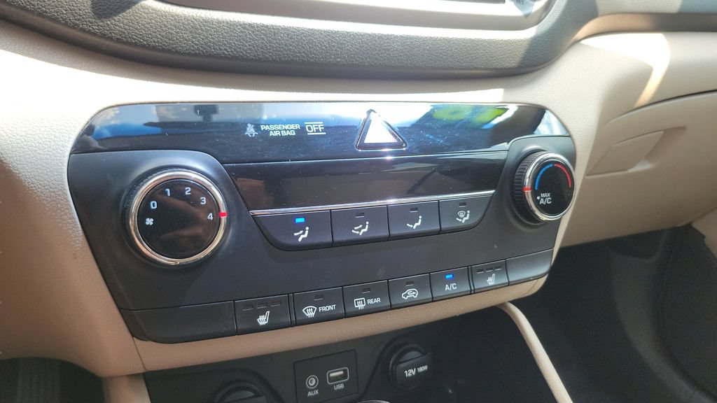 Used 2016 Hyundai Tucson Sport FWD image 18