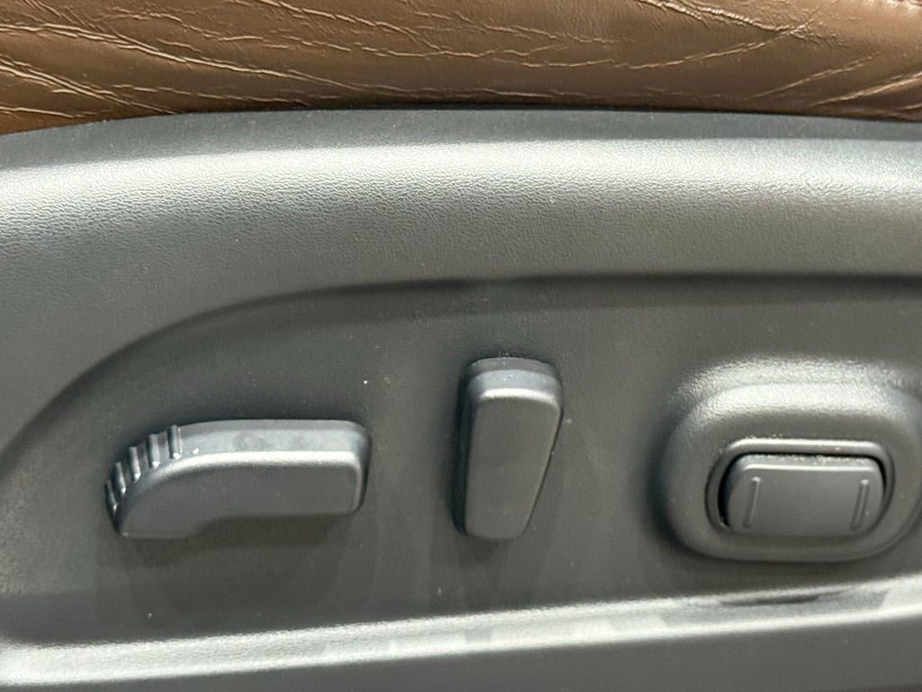 Used 2021 Nissan Titan Platinum Reserve w/ Off Road Protection Package image 22